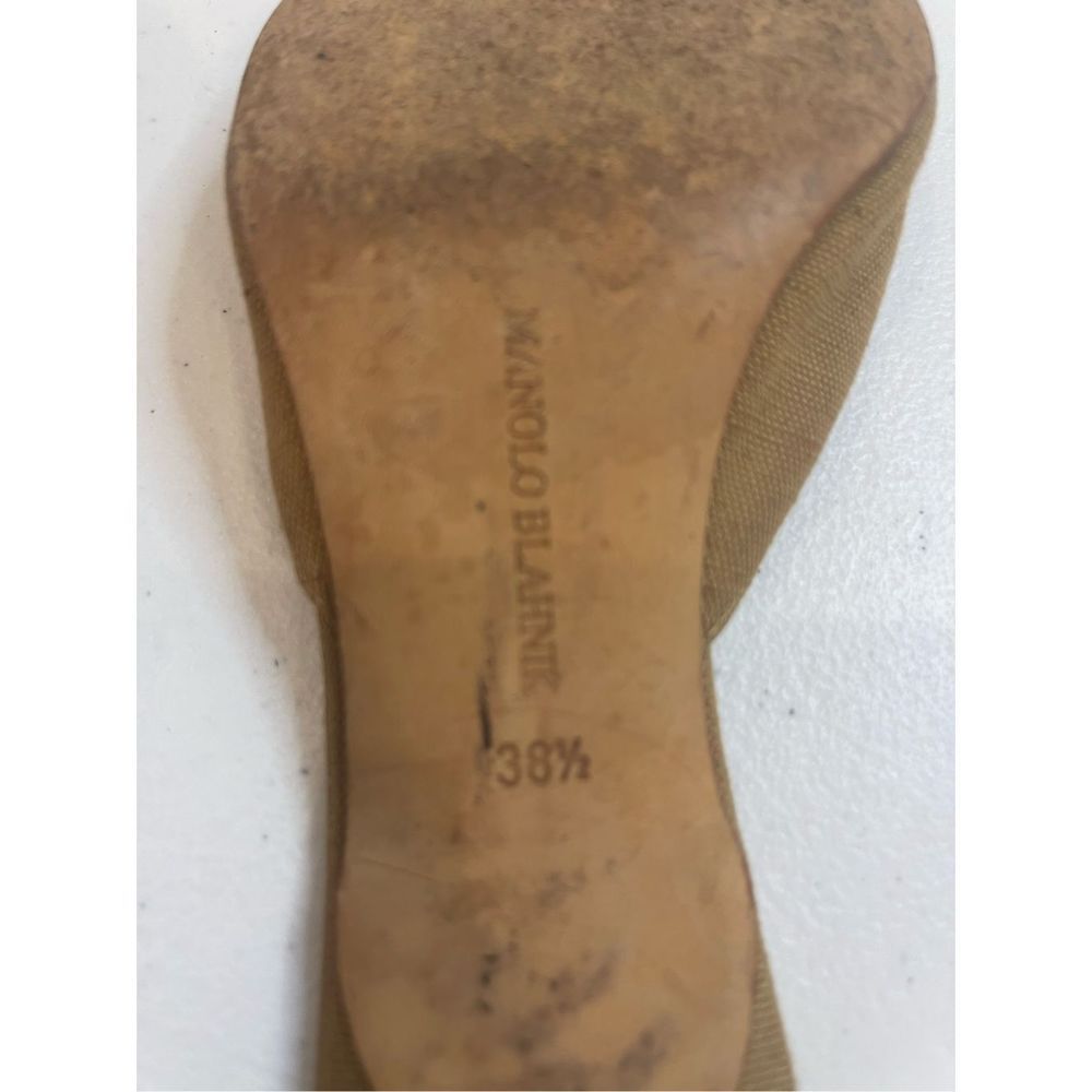 Manolo Blahnik women’s shoes size 38.5 tan with black rhinestone - Picture 8 of 8
